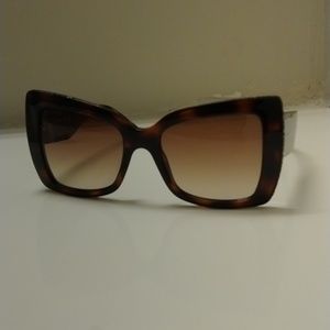 Swarovski sunglasses brand new excellent condition, best price!